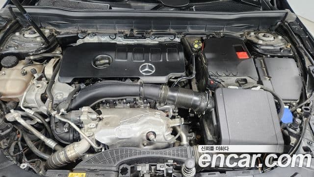 Mercedes-Benz GLB-Class 2022 — Photo 20/20