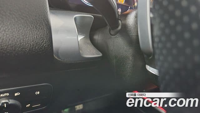 Mercedes-Benz GLB-Class 2022 — Photo 11/20