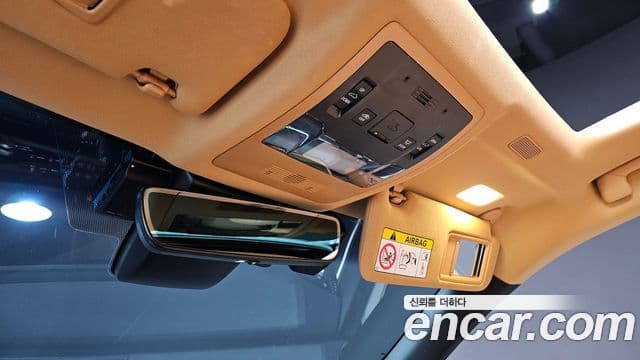 Lexus ES300h 2023 — Фото 14/20