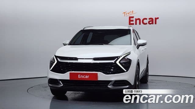 Kia Sportage 2021 — ფოტო 3/20