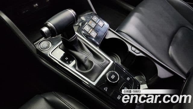 Kia Sportage 2021 — ფოტო 9/20