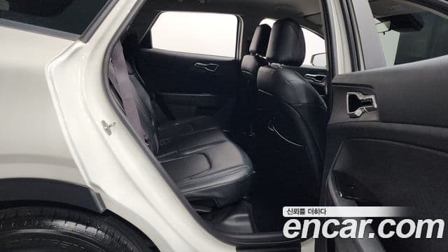 Kia Sportage 2021 — ფოტო 12/20