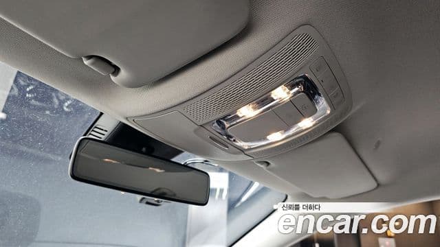 Mercedes-Benz A-Class 2020 — Photo 9/20