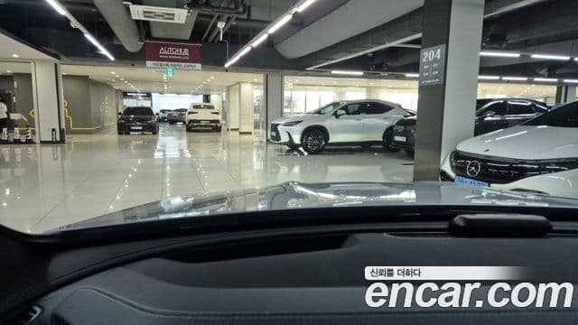 Mercedes-Benz E-Class 2022 — Photo 18/20