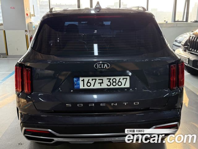 Kia Sorento 2020 — Фото 3/18