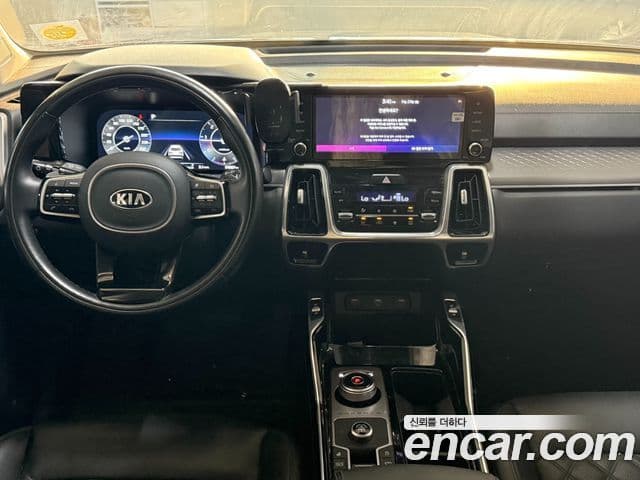 Kia Sorento 2020 — Фото 10/18