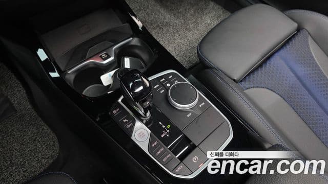 BMW 1 Series 2023 — ფოტო 9/20
