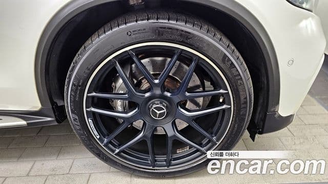 Mercedes-Benz GLC-Class 2019 — фото 4 из 20