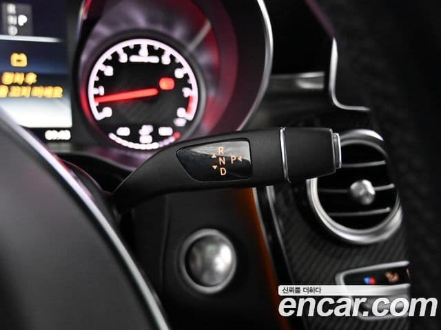 Mercedes-Benz GLC-Class 2019 — ფოტო 8/20