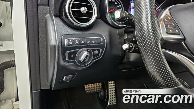 Mercedes-Benz GLC-Class 2019 — фото 13 из 20