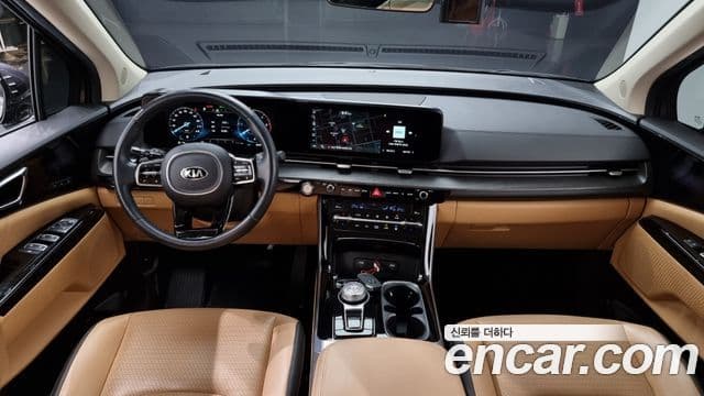 Kia Carnival 2021 — Фото 7/20
