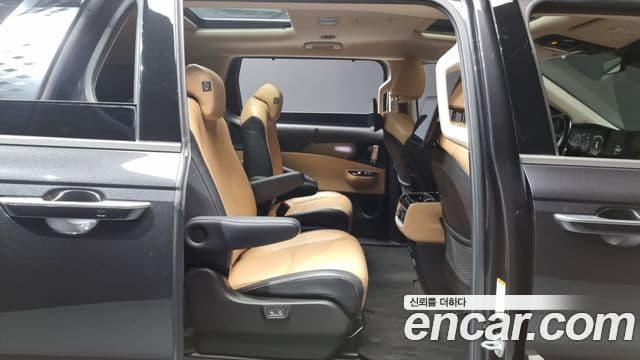 Kia Carnival 2020 — Şəkil 19/20
