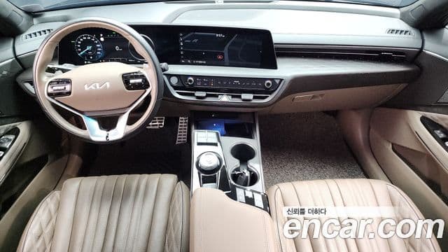 Kia K8 2022 — Şəkil 7/20