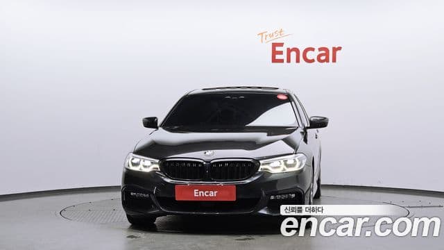 BMW 5 Series 2018 — Şəkil 3/20