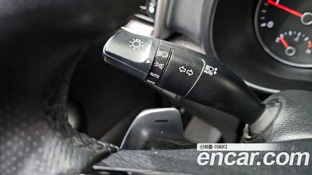 Kia Sportage The Bold 2018 — Şəkil 8/20