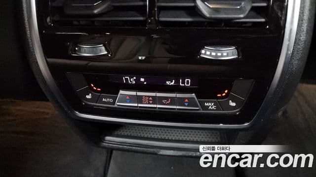 BMW X5 2021 — Şəkil 18/20