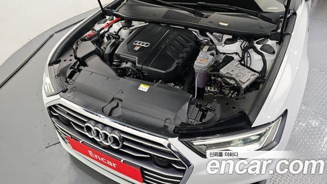 Audi A6 2021 — Şəkil 1/20