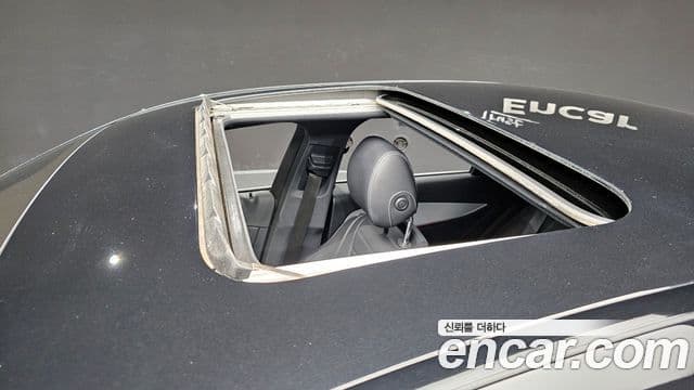 Mercedes-Benz E-Class 2019 — Фото 19/20