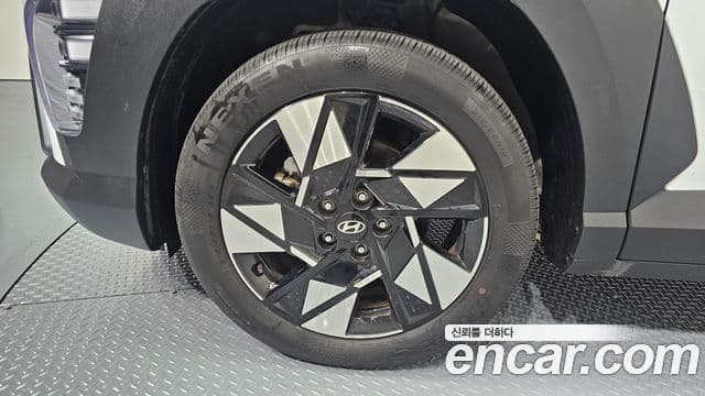 Hyundai Kona 2024 — ფოტო 5/20