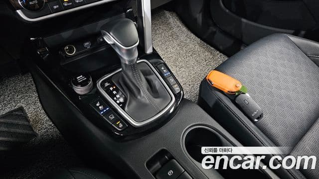 Kia Seltos 2022 — Şəkil 9/20