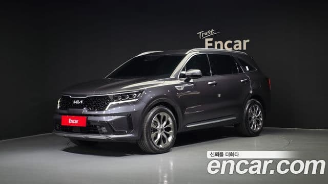 Kia Sorento 2022 — Фото 1/20