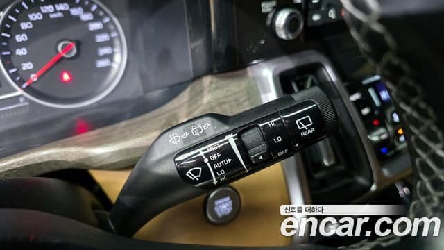 Kia Sorento 2022 — Фото 16/20