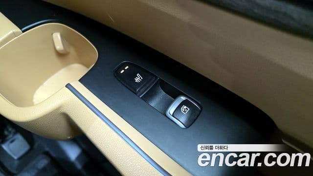 Kia Sorento 2022 — Фото 18/20