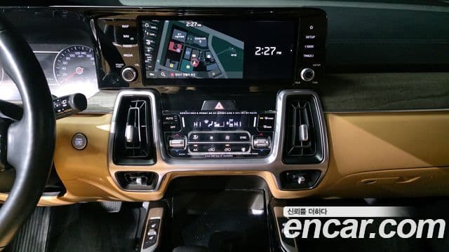 Kia Sorento 2022 — Фото 19/20