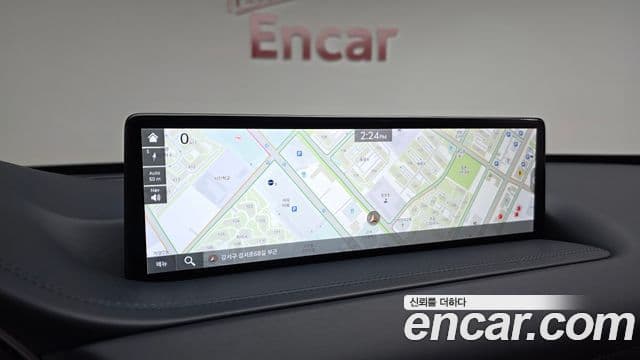 Genesis GV80 2021 — ფოტო 15/20