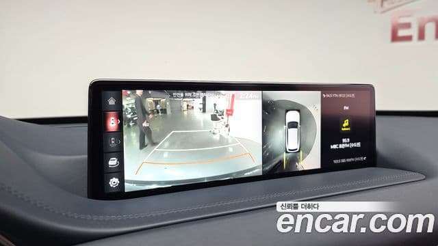 Genesis GV80 2021 — ფოტო 16/20
