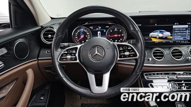 Mercedes-Benz E-Class 2020 — Şəkil 13/20