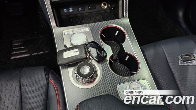 Genesis GV80 Coupe 2024 — ფოტო 9/20