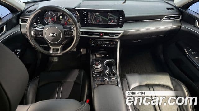 Kia K5 2020 — Photo 2/20