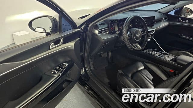 Kia K5 2020 — Photo 11/20