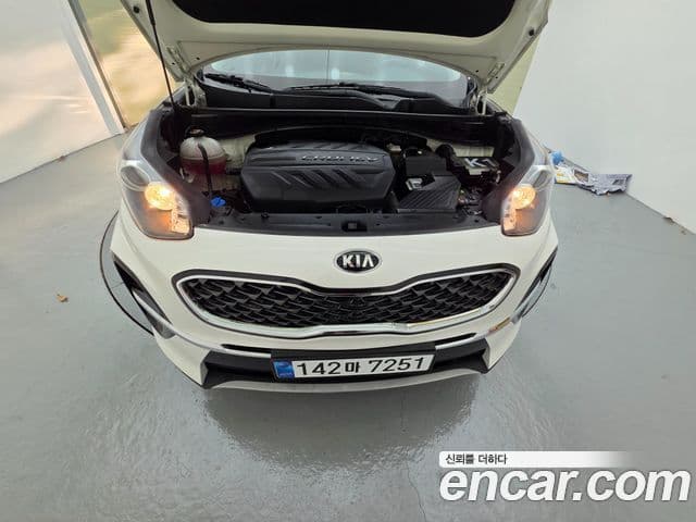 Kia Sportage The Bold 2020 — ფოტო 13/15