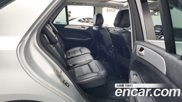Mercedes-Benz GLE-Class 2018 — Şəkil 4/20