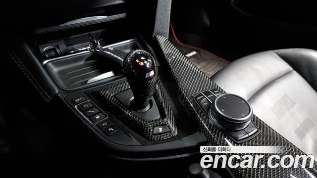 BMW M4 2019 — фото 9 из 20