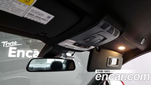 BMW M4 2019 — Photo 8/20