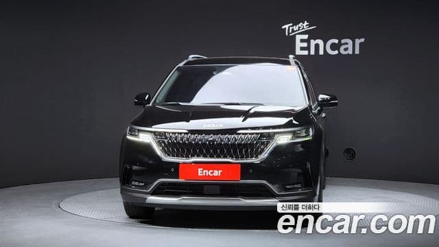 Kia Carnival 2022 — Фото 3/20
