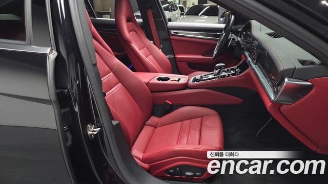 Porsche Panamera 2023 — ფოტო 10/20