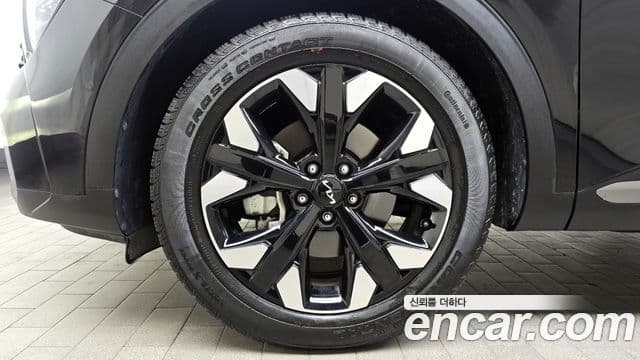 Kia Sportage 2021 — ფოტო 5/20