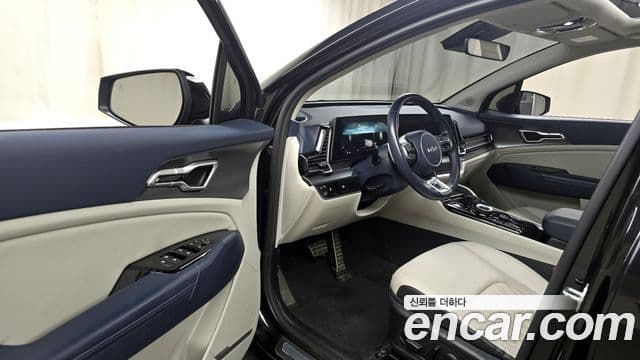 Kia Sportage 2021 — ფოტო 11/20