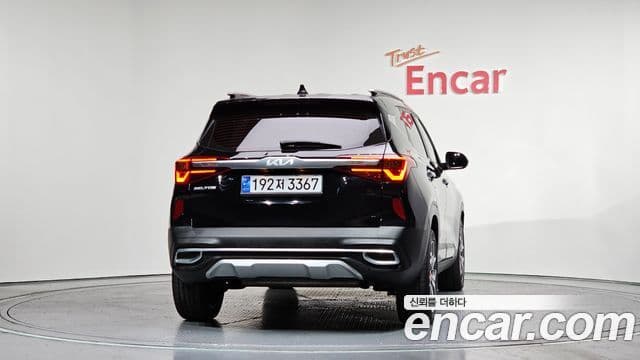 Kia Seltos 2022 — Şəkil 4/20