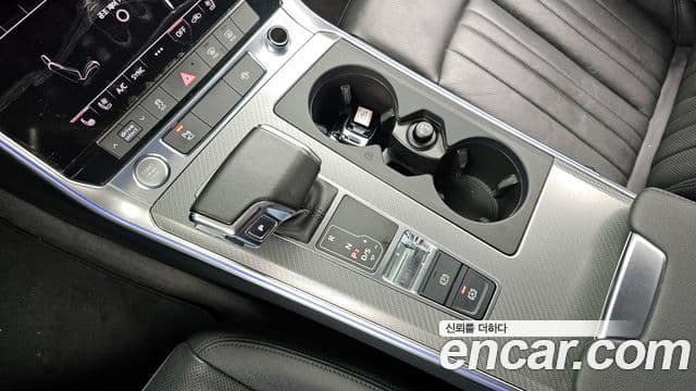 Audi A6 2020 — ფოტო 9/20