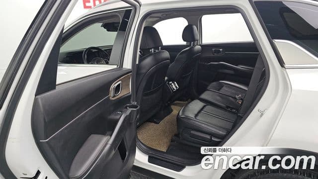 Kia Sorento 2021 — Şəkil 12/20