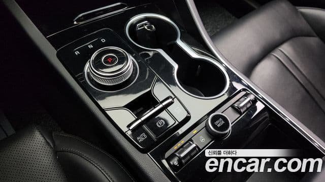 Kia K5 2022 — Photo 2/20