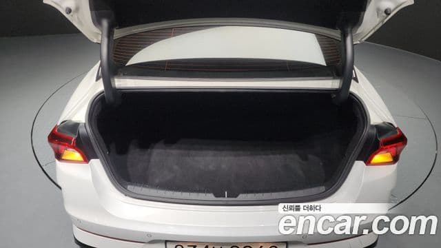Kia K5 2022 — Photo 12/20