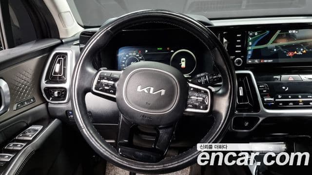 Kia Sorento 2021 — ფოტო 13/20