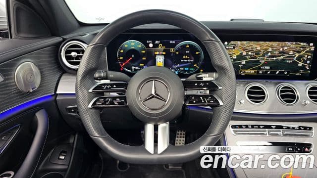 Mercedes-Benz E-Class 2022 — Фото 13/20