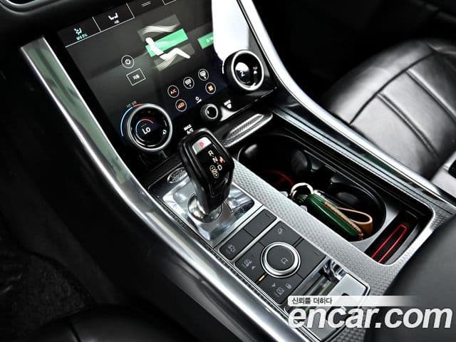 Land Rover Range Rover Sport 2018 — ფოტო 7/19